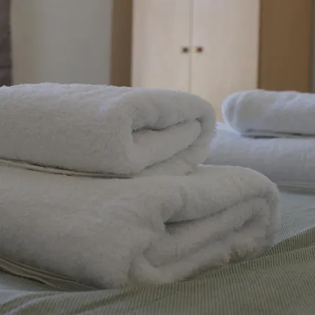 Apartment The Newborough 4 *