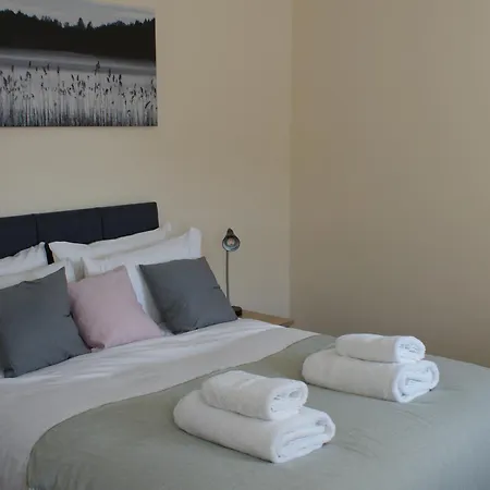 The Newborough 4 Apartment