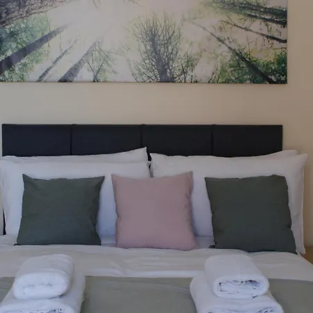 The Newborough 4 Apartment
