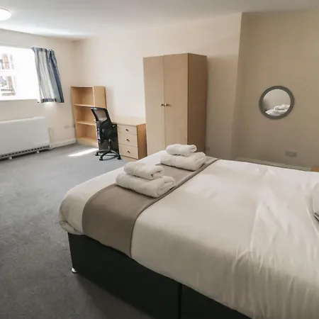 The Newborough 4 Apartment Scarborough